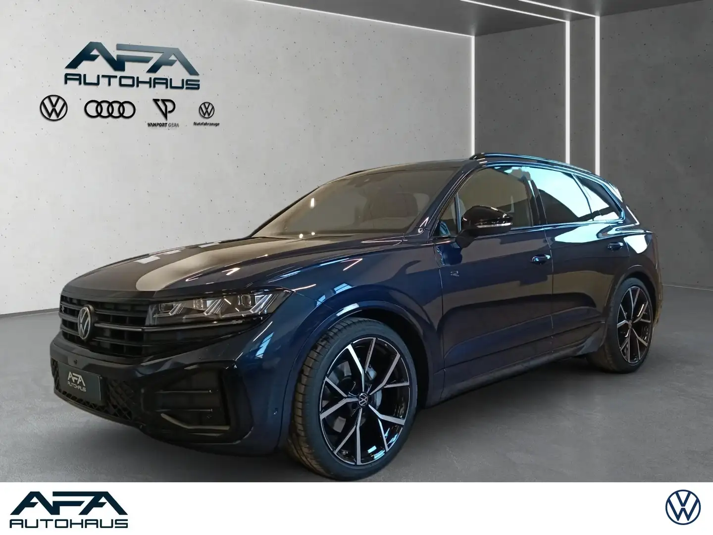 Volkswagen Touareg 3.0 TDI V6 R-Line 4M Pano*AHK*Luft*StdHz Blauw - 1