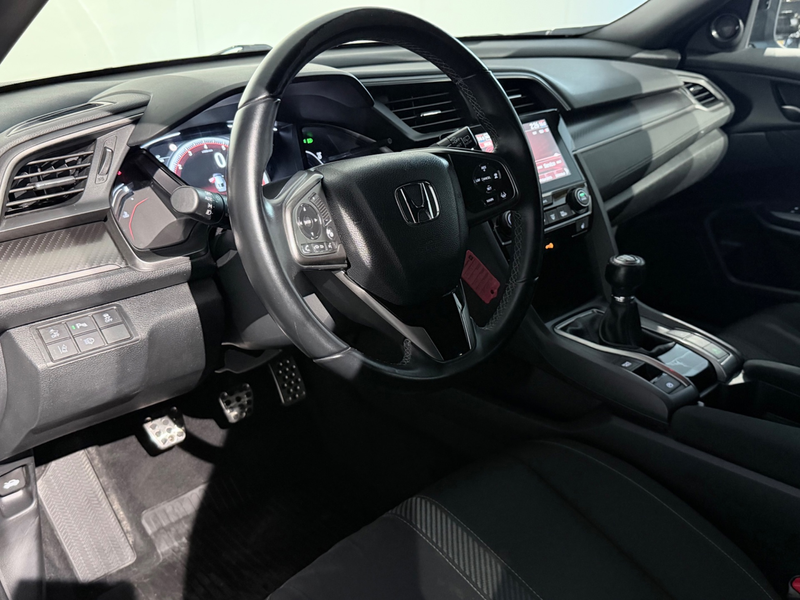 Honda Civic 1.5 i-VTEC Sport /Clima/ACC/PDC+Camera/LED/CarPlay — photo 25