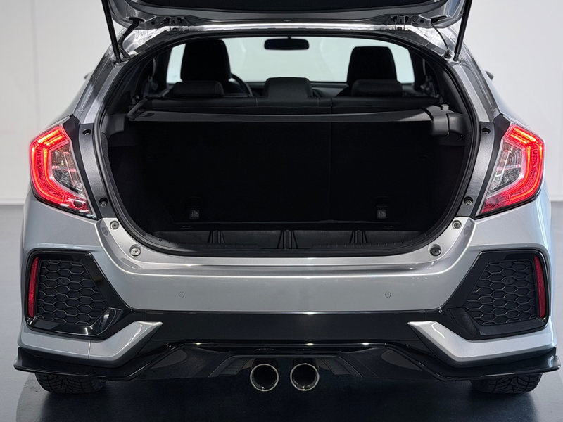 Honda Civic 1.5 i-VTEC Sport /Clima/ACC/PDC+Camera/LED/CarPlay — photo 9