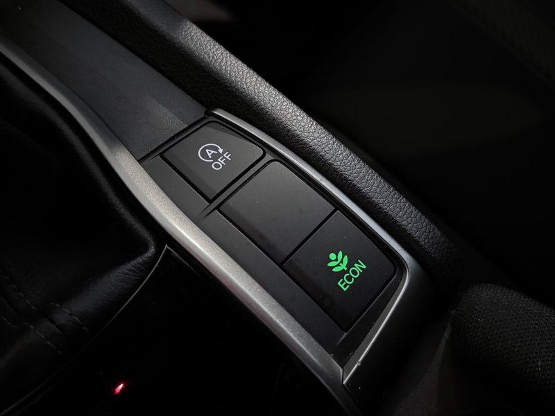 Honda Civic 1.5 i-VTEC Sport /Clima/ACC/PDC+Camera/LED/CarPlay — photo 35