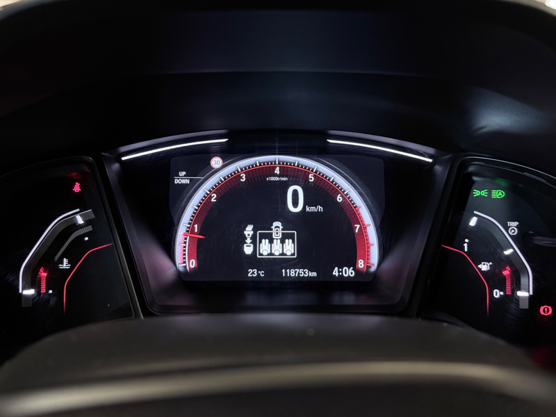 Honda Civic 1.5 i-VTEC Sport /Clima/ACC/PDC+Camera/LED/CarPlay — photo 42