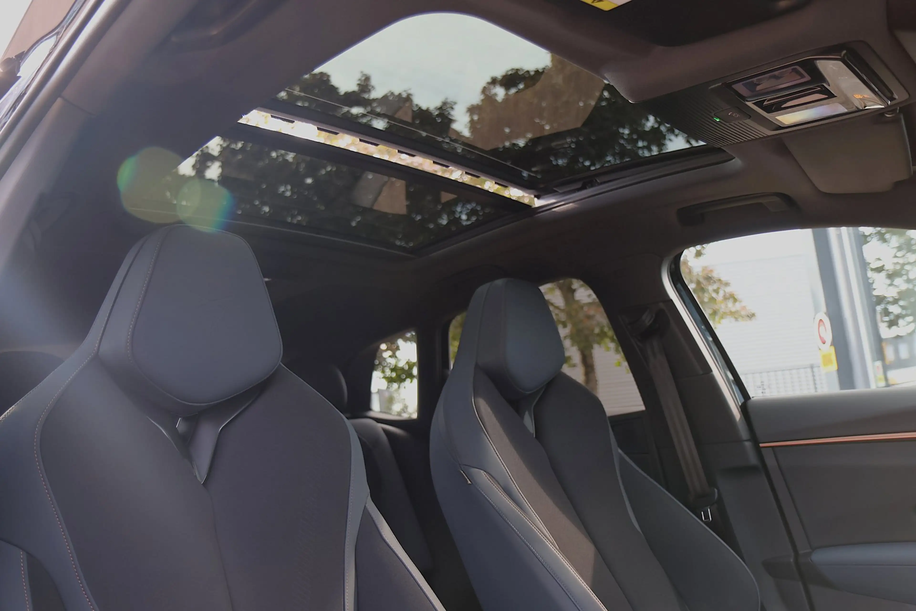 CUPRA Terramar 1.5 E-tsi Panoramadak Elektrische trekhaak Acc Cam — photo 15