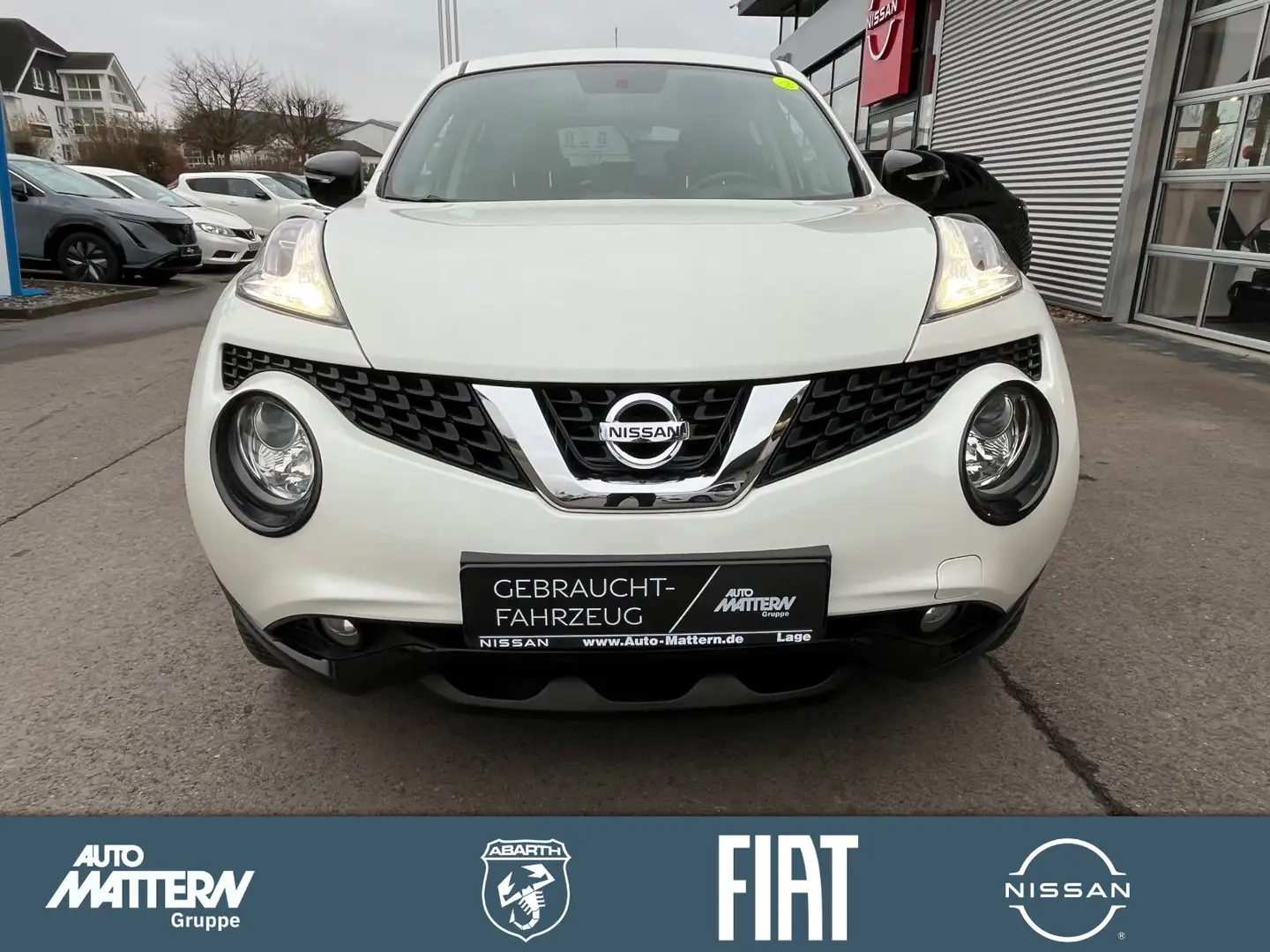 Nissan Juke 1.2 DIG-T Acenta 4x2 Weiß - 2