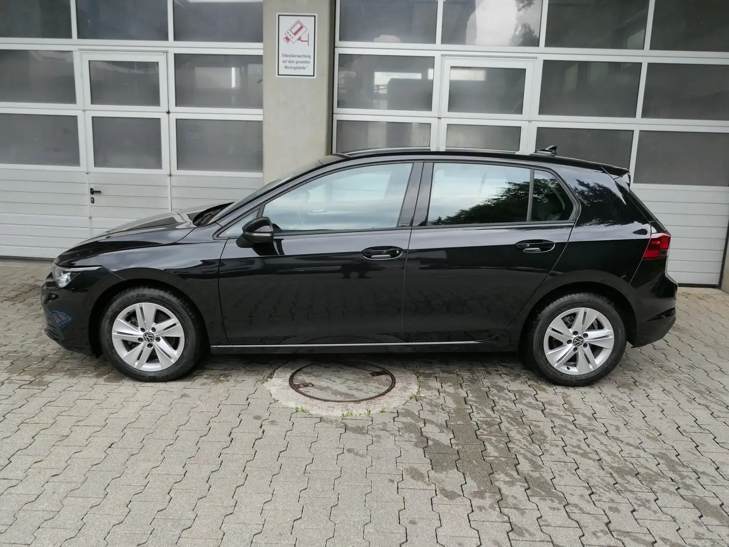 Volkswagen Golf Life TDI Schwarz - 2