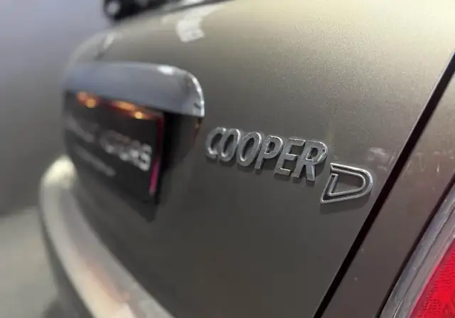 Mini Cooper view 23