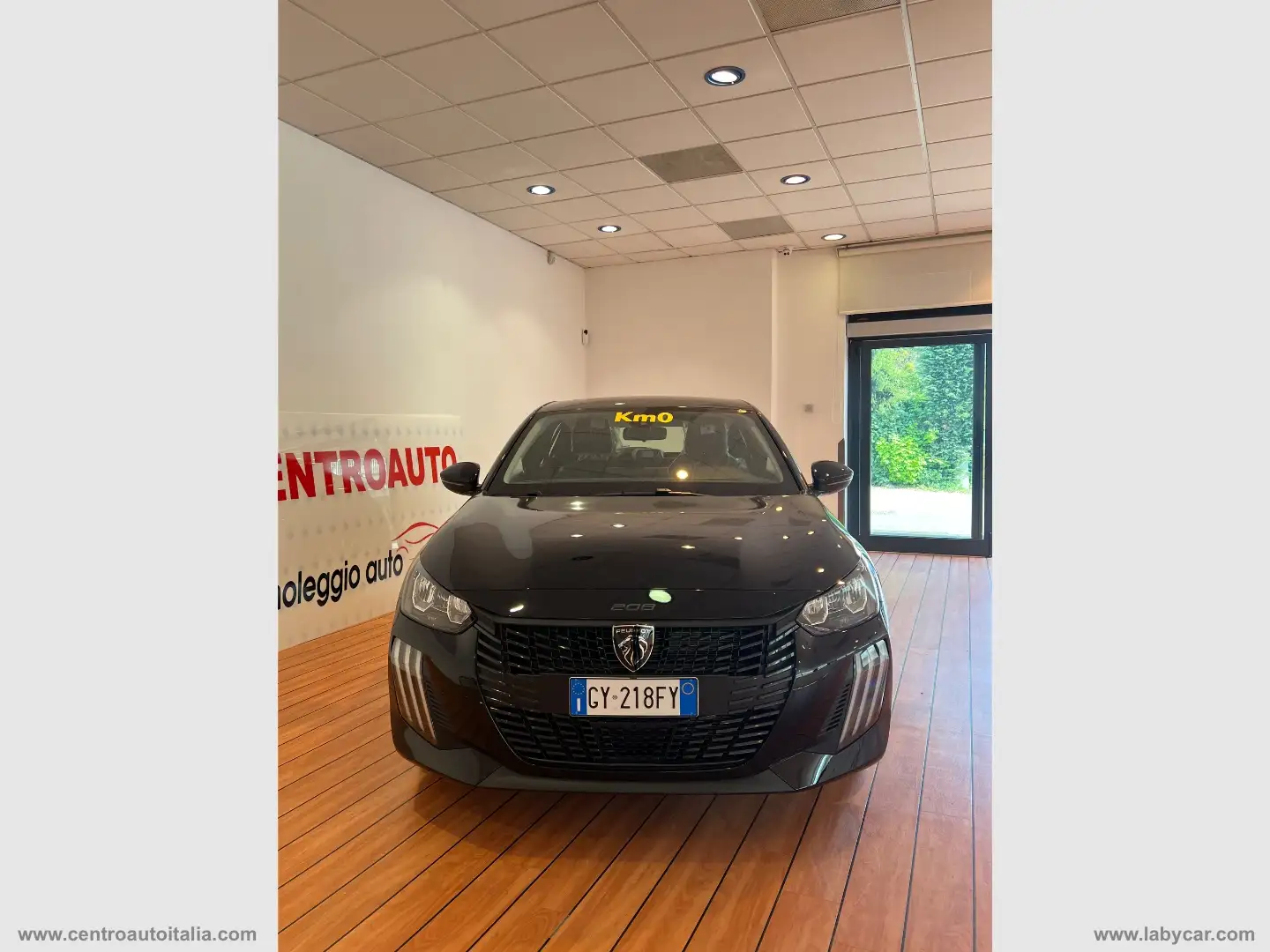 Peugeot 208 PureTech 75 S&S 5p. Style Negro - 2