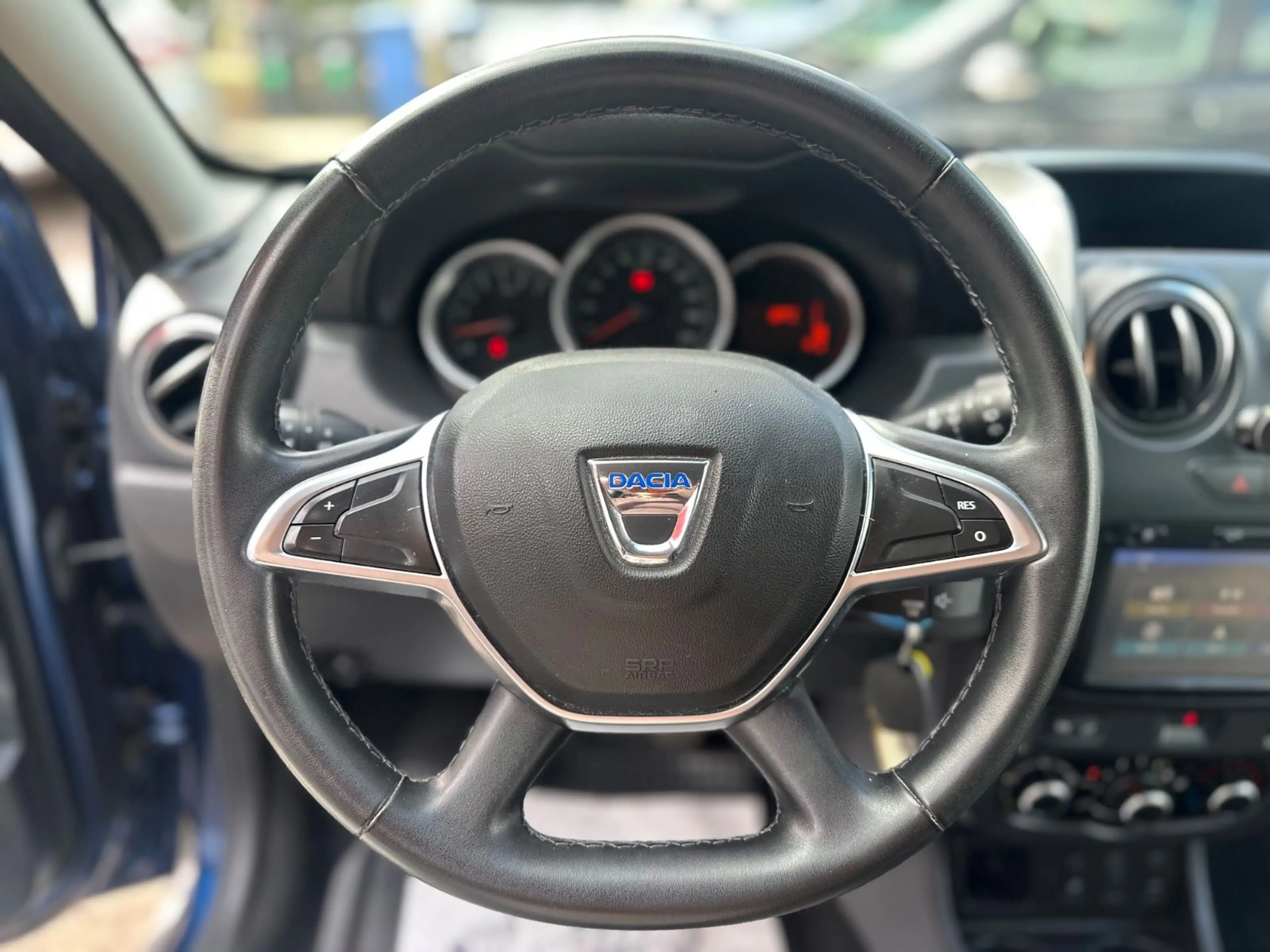 Dacia Duster I Prestige 4x2/AHK/NAV/SHZ/TEMP/PDC/LEDER — photo 15