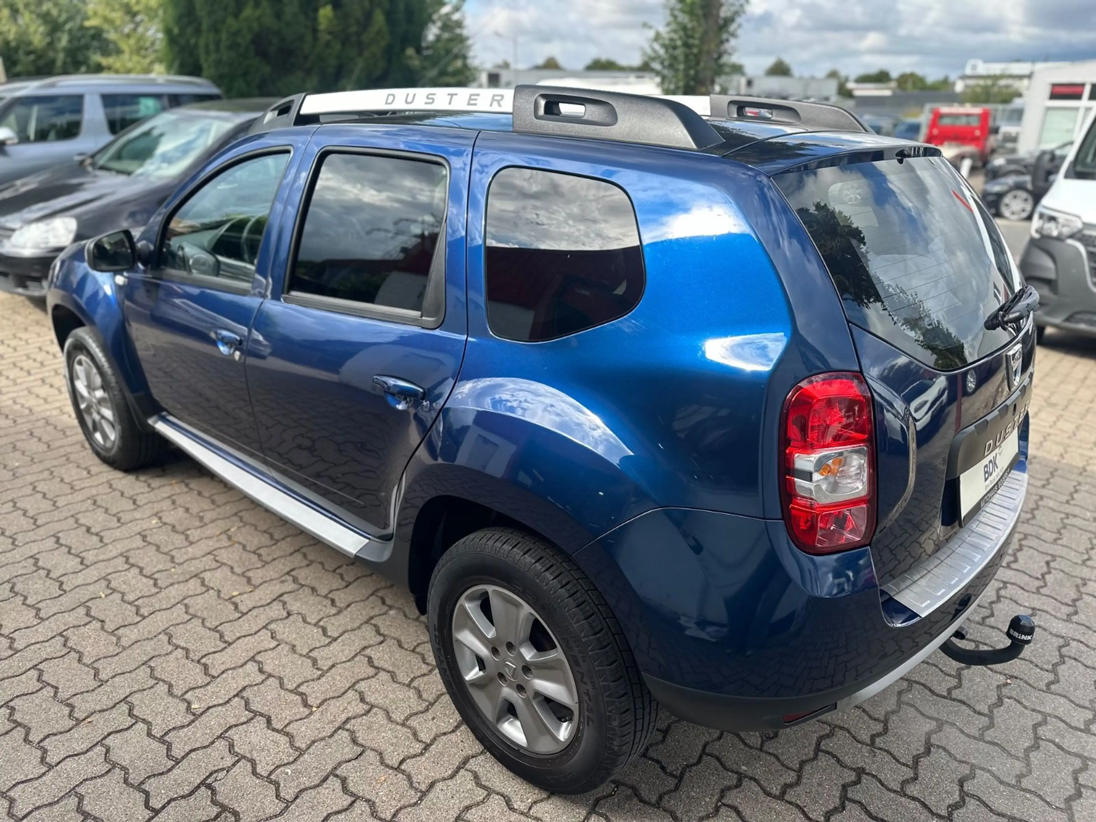 Dacia Duster I Prestige 4x2/AHK/NAV/SHZ/TEMP/PDC/LEDER — photo 7