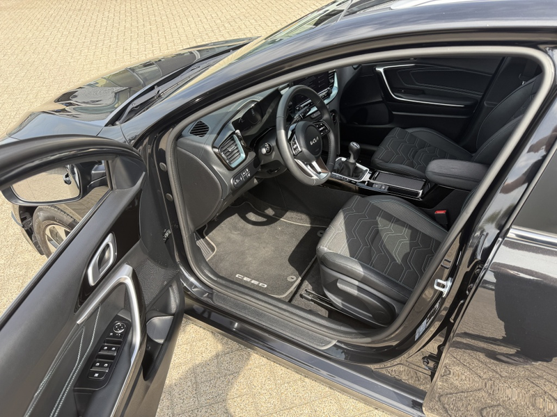 Kia Ceed SW / cee'd SW Sportswagon 1.0 T-GDi DESIGN EDITION * VEEL OPTIES — photo 9