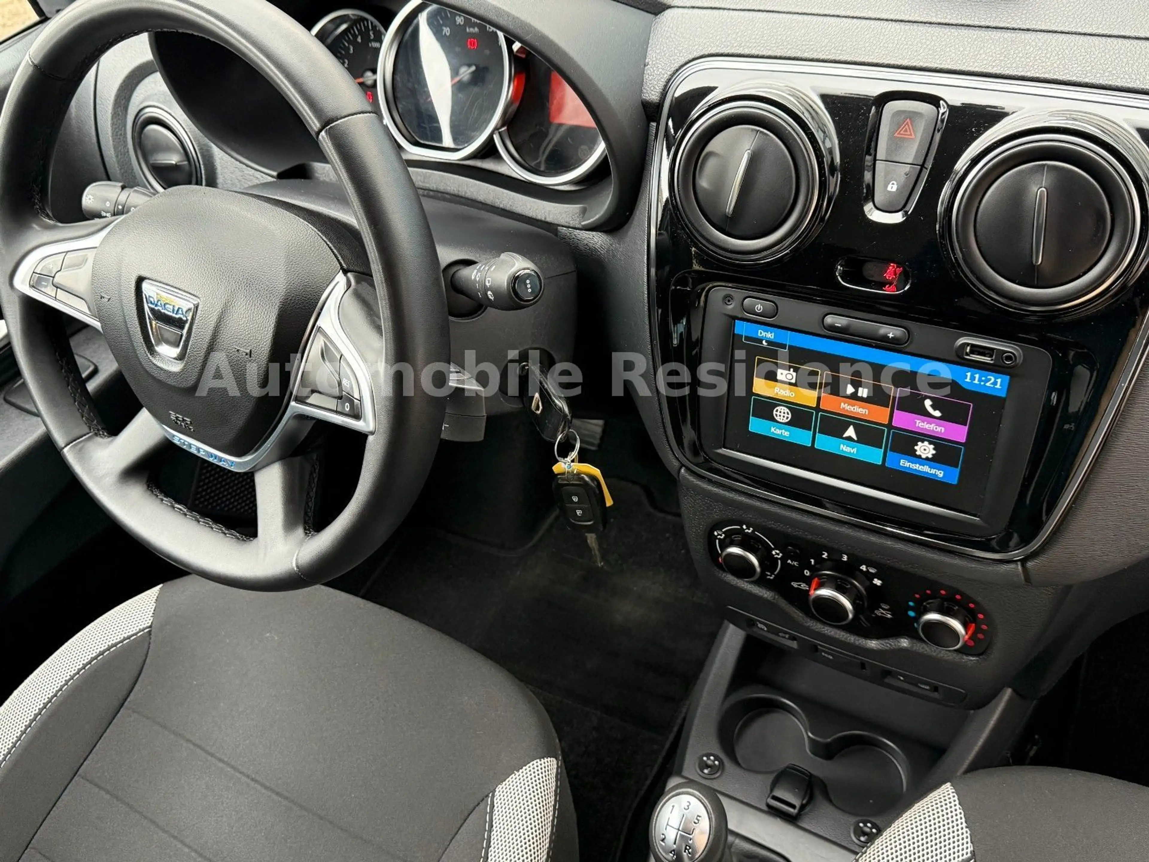 Dacia Lodgy Stepway 1.6*TEMP*KLIMA*NAVI*PDC*MFL*SHZ*1 — photo 13