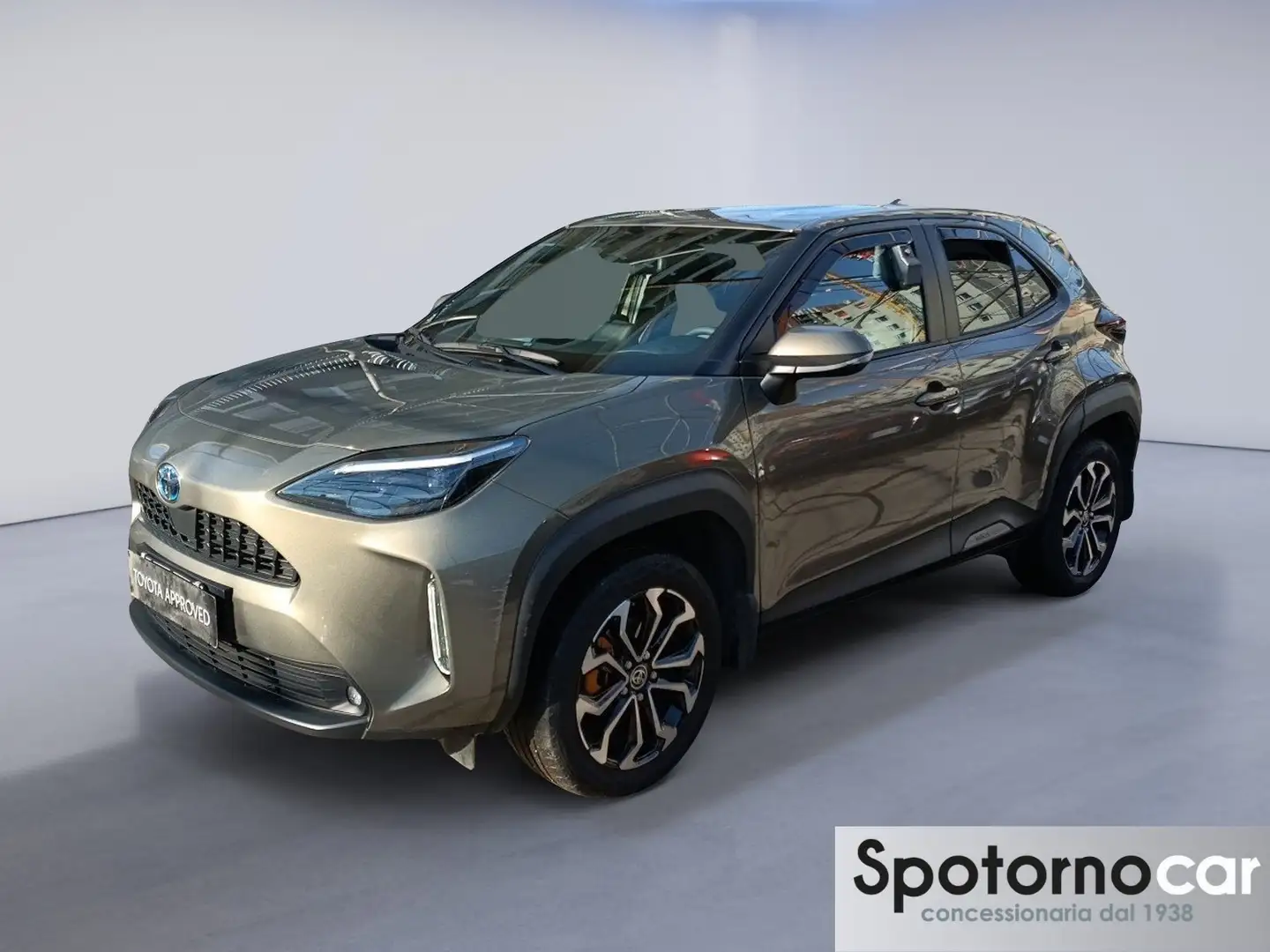 Toyota Yaris Cross 1.5H (116 CV) E-CVT Trend - 1