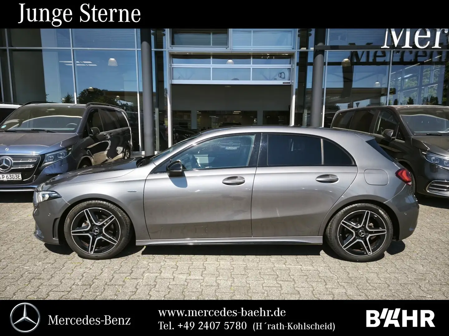 Mercedes-Benz A 180 A 180 AMG+Night/MBUX-Navi/LED/Parktr.+RFK/LMR18" Grau - 2