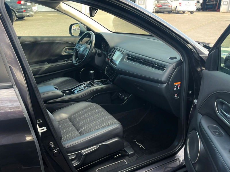 Honda HR-V 1.5 i-VTEC Executive *SHZ* NAVI* — photo 13