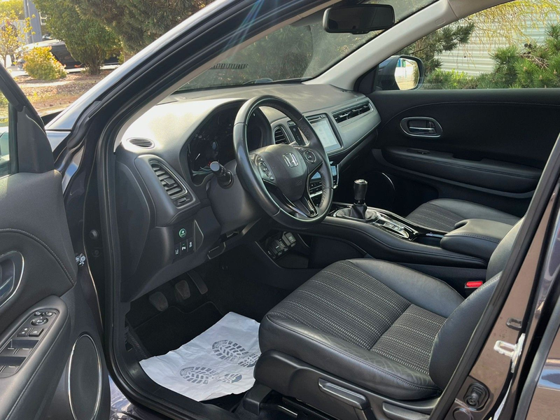 Honda HR-V 1.5 i-VTEC Executive *SHZ* NAVI* — photo 9