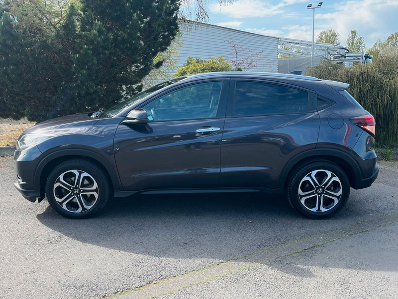 Honda HR-V 1.5 i-VTEC Executive *SHZ* NAVI* — photo 3