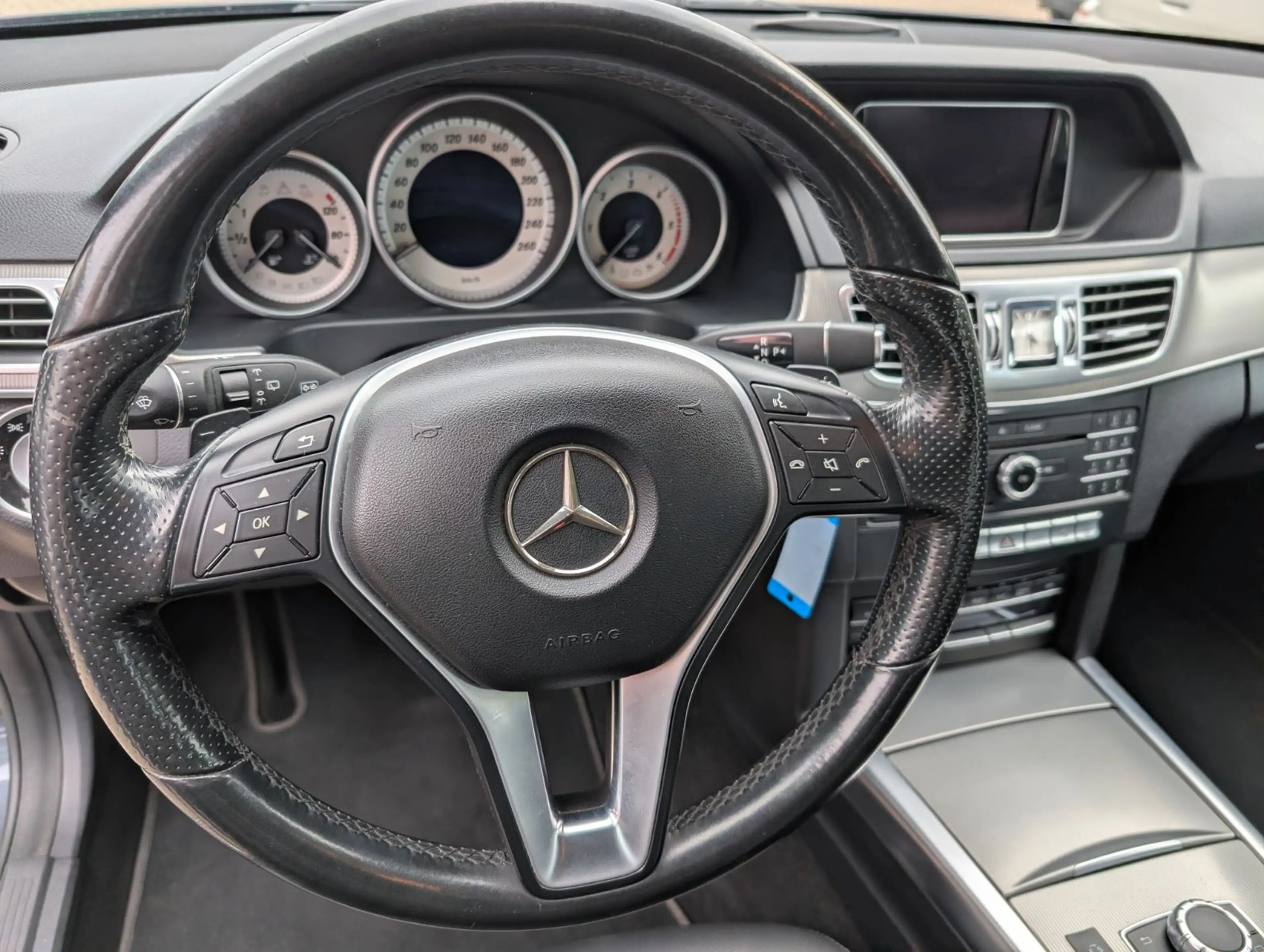 Mercedes-Benz E 350 E T-Modell BlueTec 4Matic Avantgarde Autom — photo 8