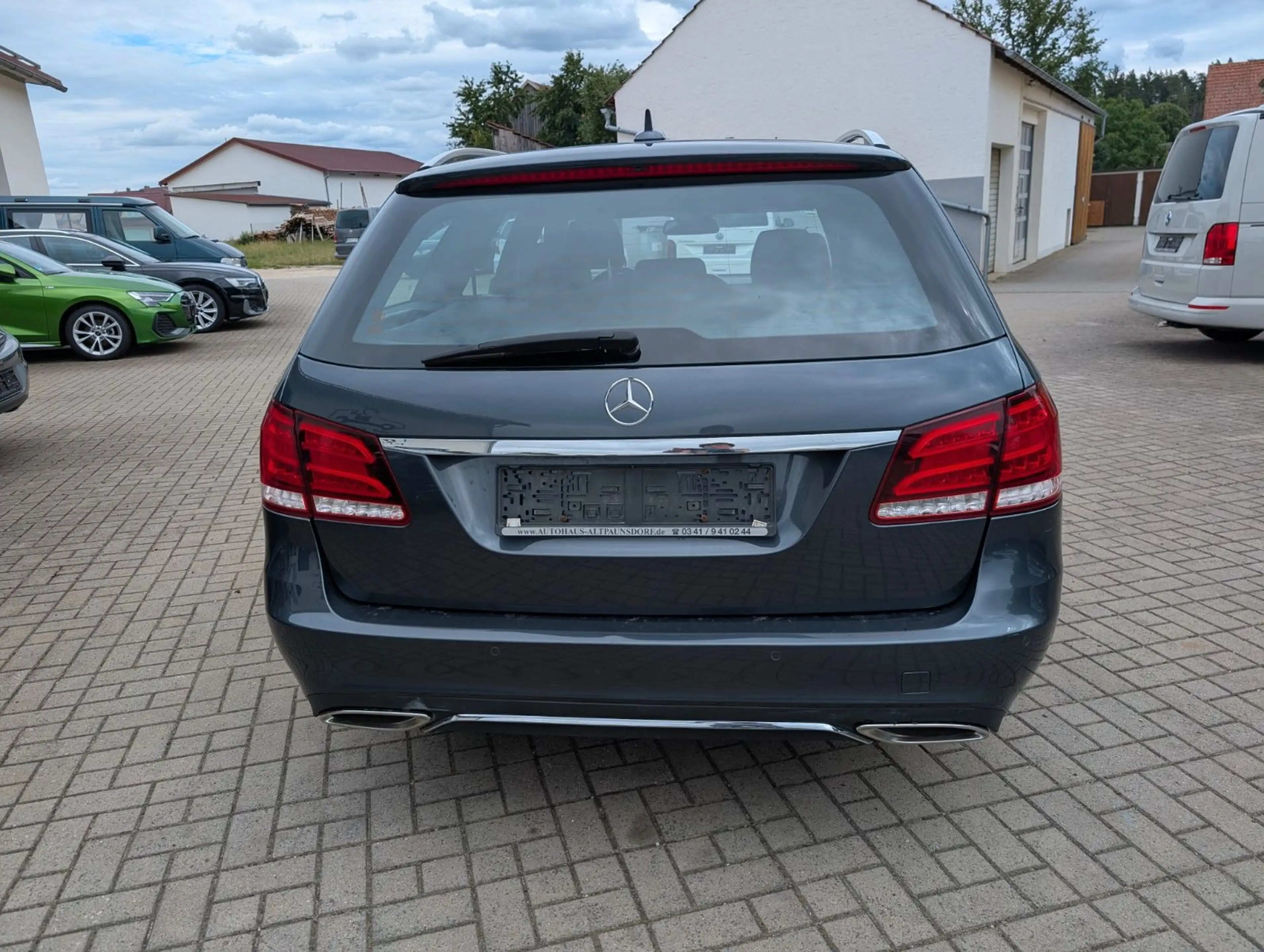 Mercedes-Benz E 350 E T-Modell BlueTec 4Matic Avantgarde Autom — photo 5