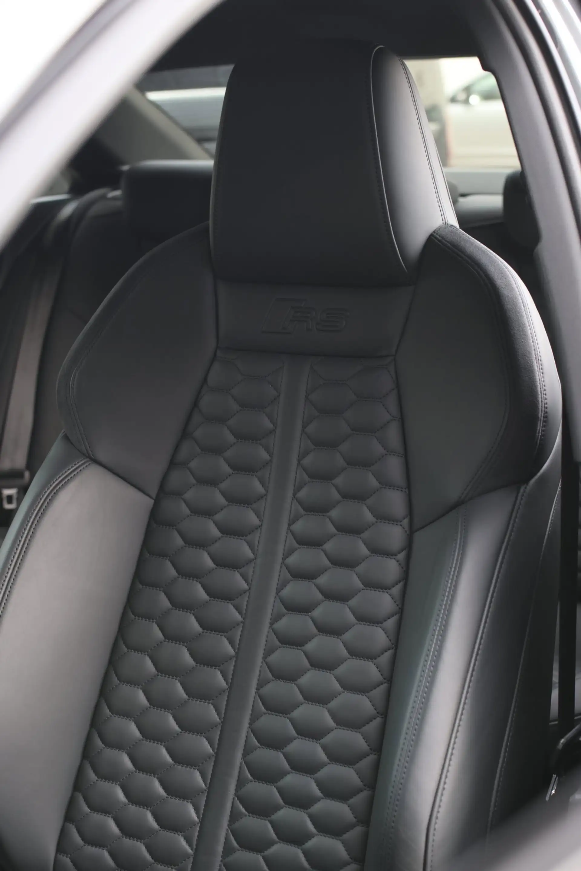Audi RS3 Limousine 2.5 TFSI Quattro *Pano*B&O*Head-Up*Camer — photo 36