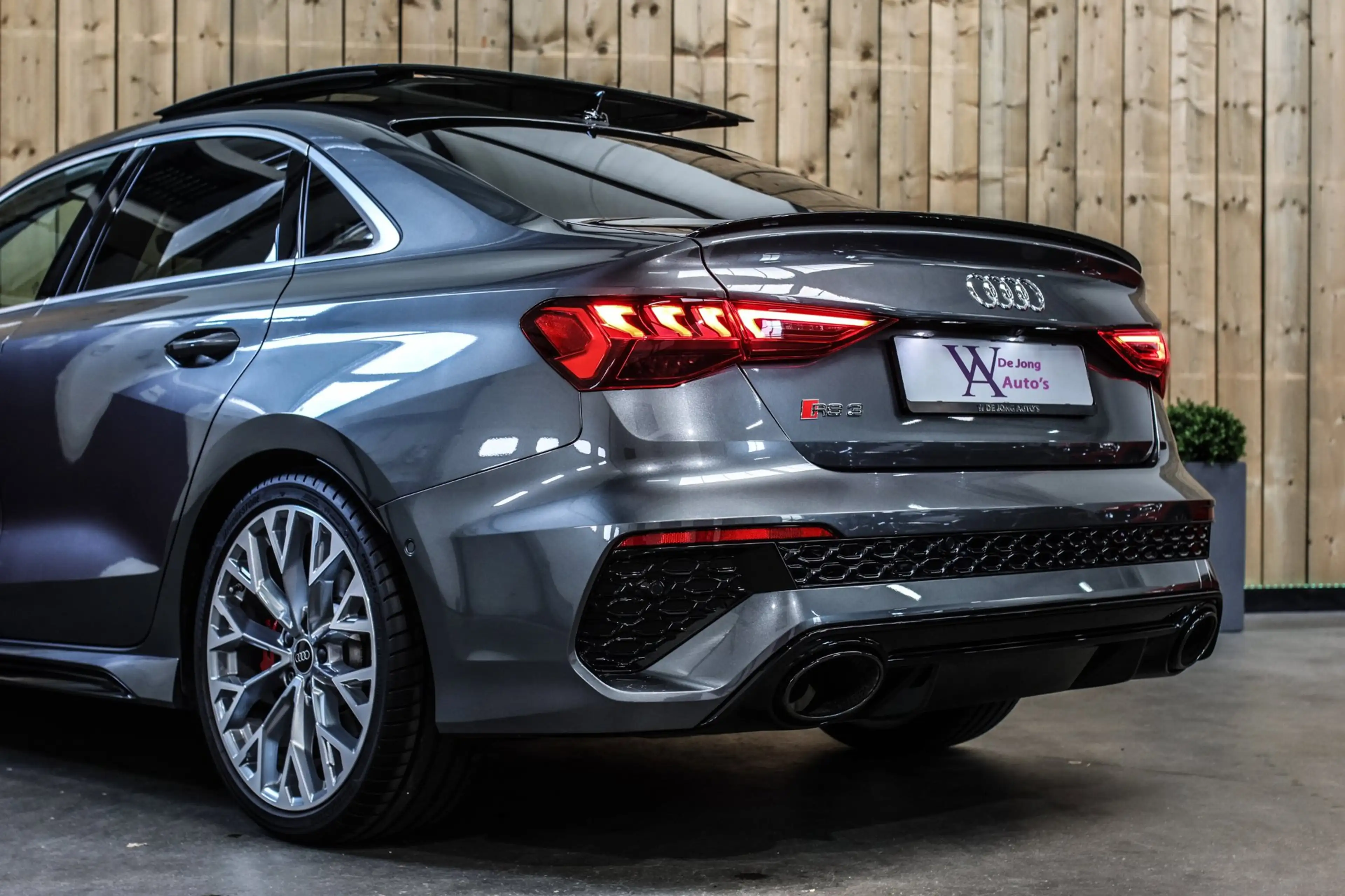Audi RS3 Limousine 2.5 TFSI Quattro *Pano*B&O*Head-Up*Camer — photo 21