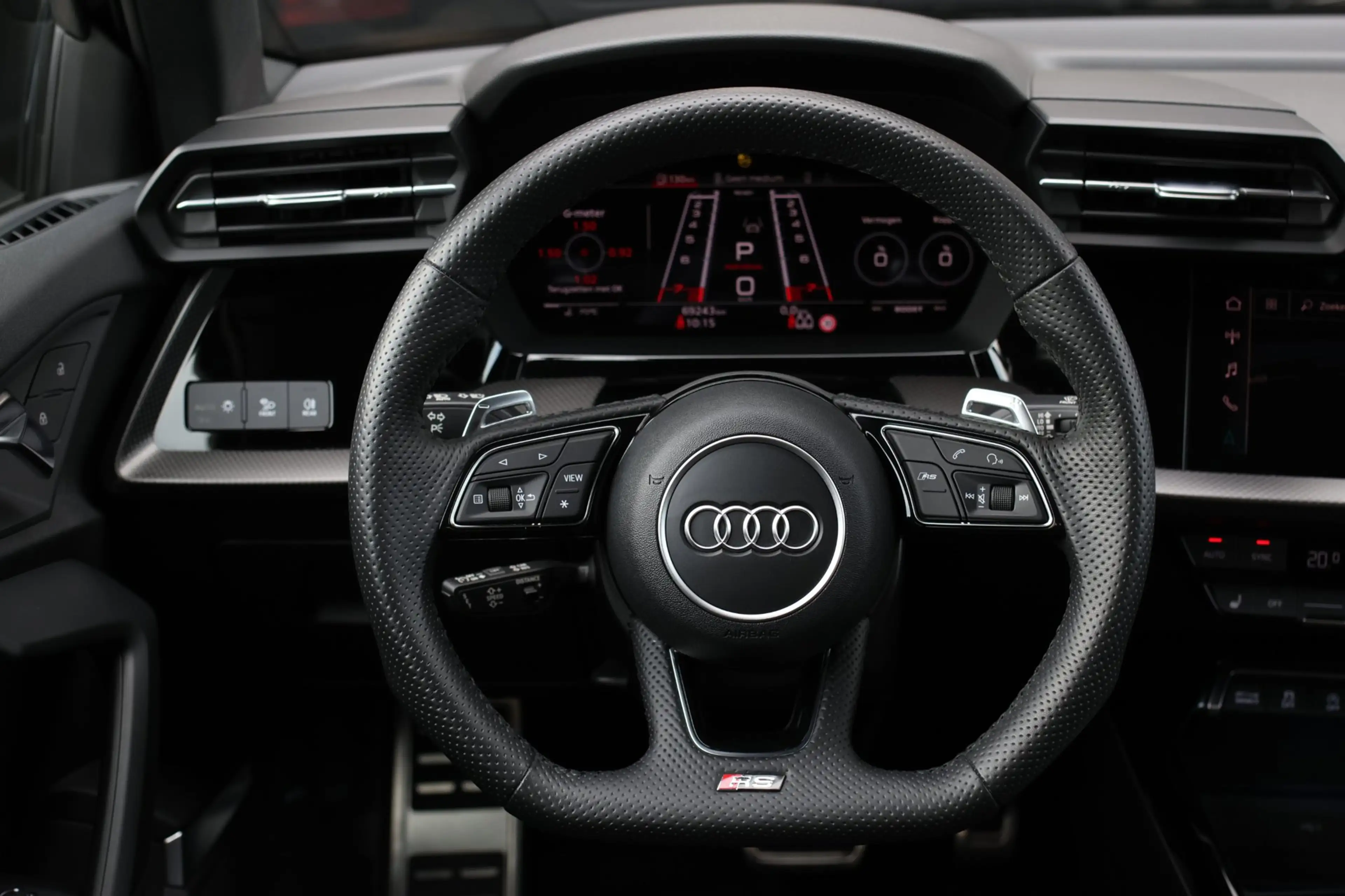 Audi RS3 Limousine 2.5 TFSI Quattro *Pano*B&O*Head-Up*Camer — photo 49