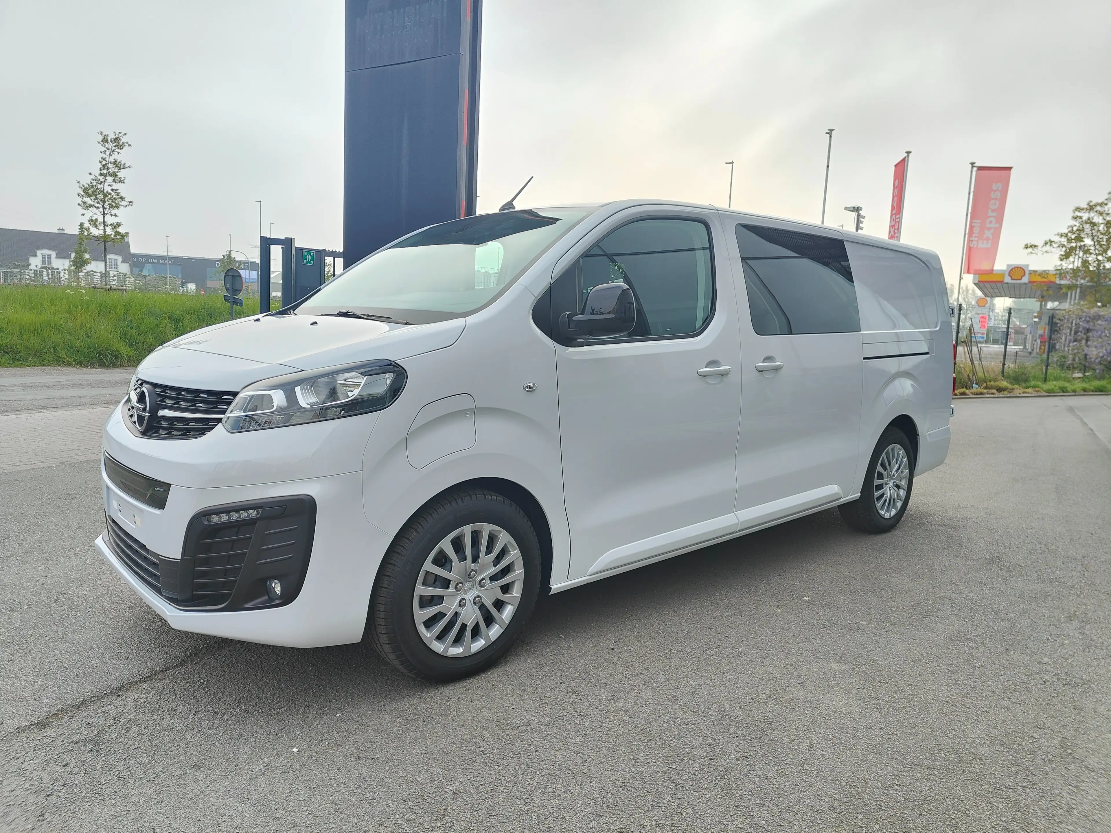 Opel Vivaro-e 75 kWh L3 Crew Van