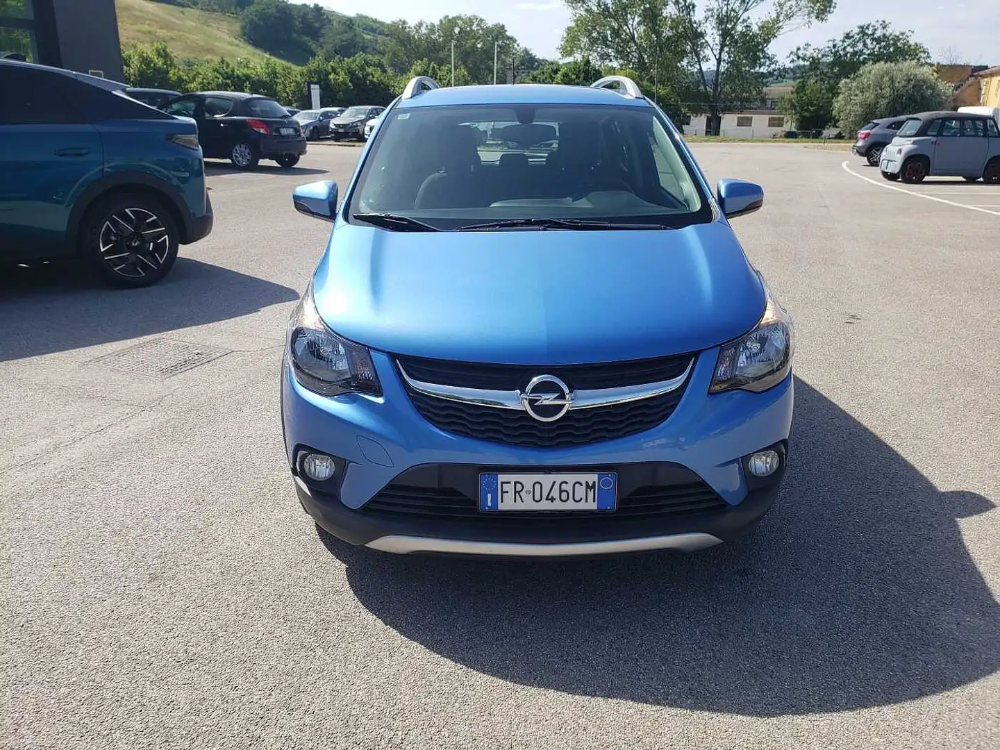 Opel Karl Rocks 1.0 73 CV GPL Blau - 2