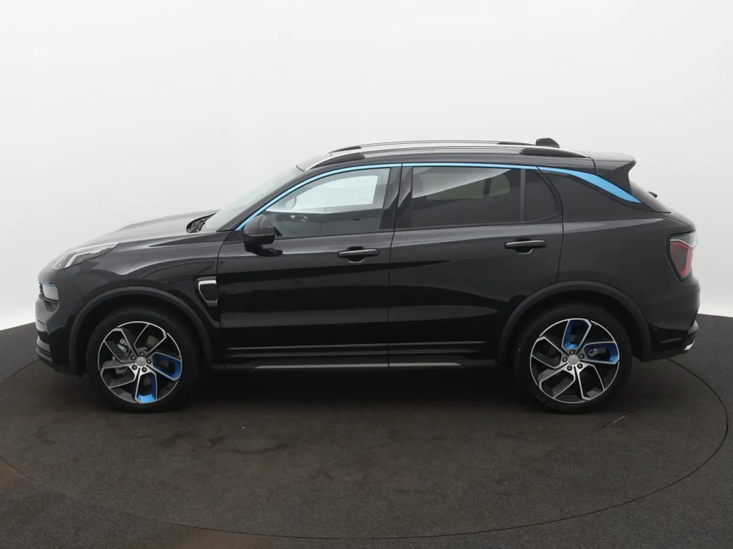 Lynk & Co 01 1.5 PHEV Business Edition | rondomzicht camera's | Schwarz - 2