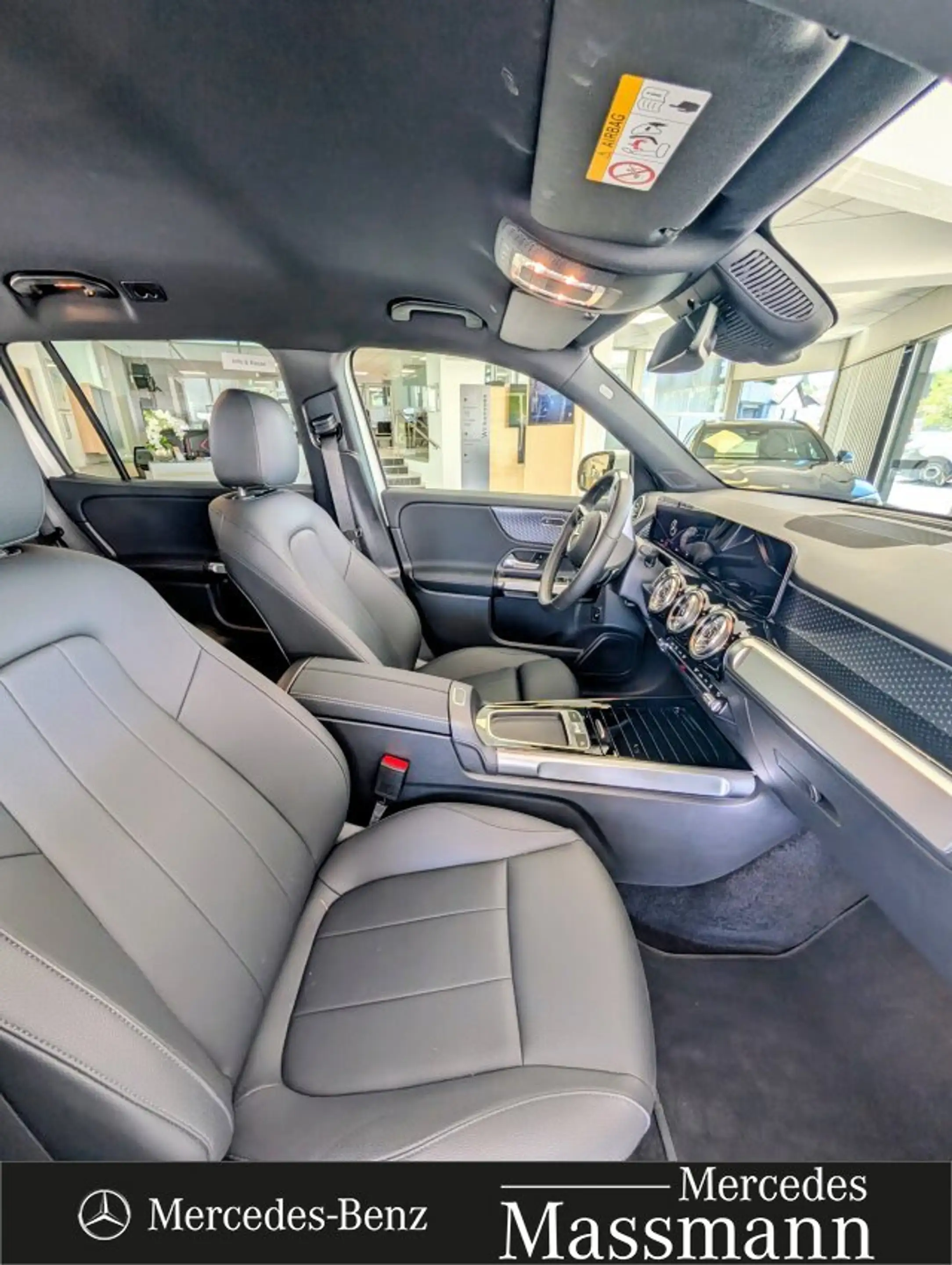 Mercedes-Benz EQB 300 EQB 300 4MATIC Progressive Navi/Klima/Xenon/LED — photo 11