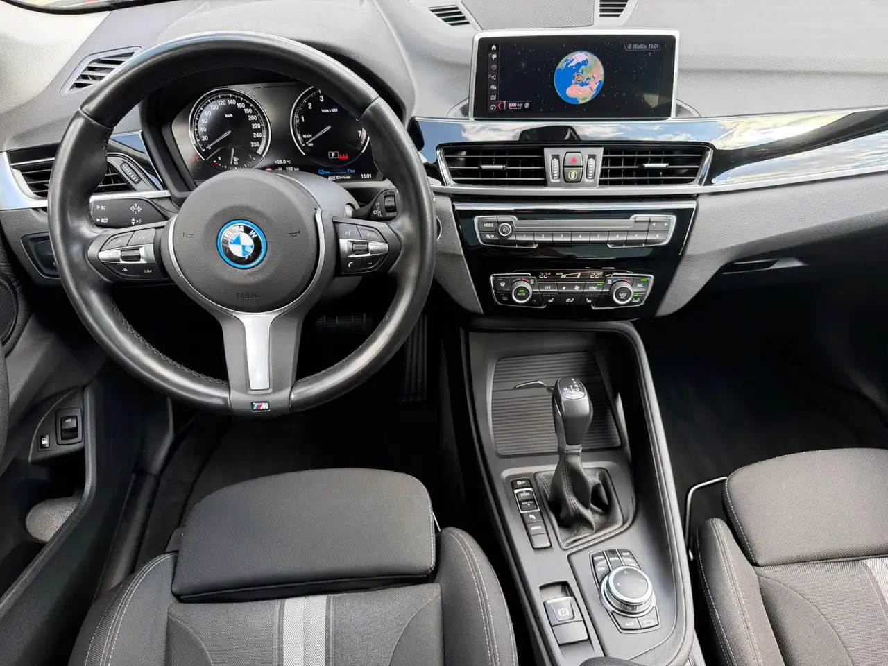 BMW X1 xDrive25e Advantage ACC KAM PANO LED SHZ NAV, миниатюра 7