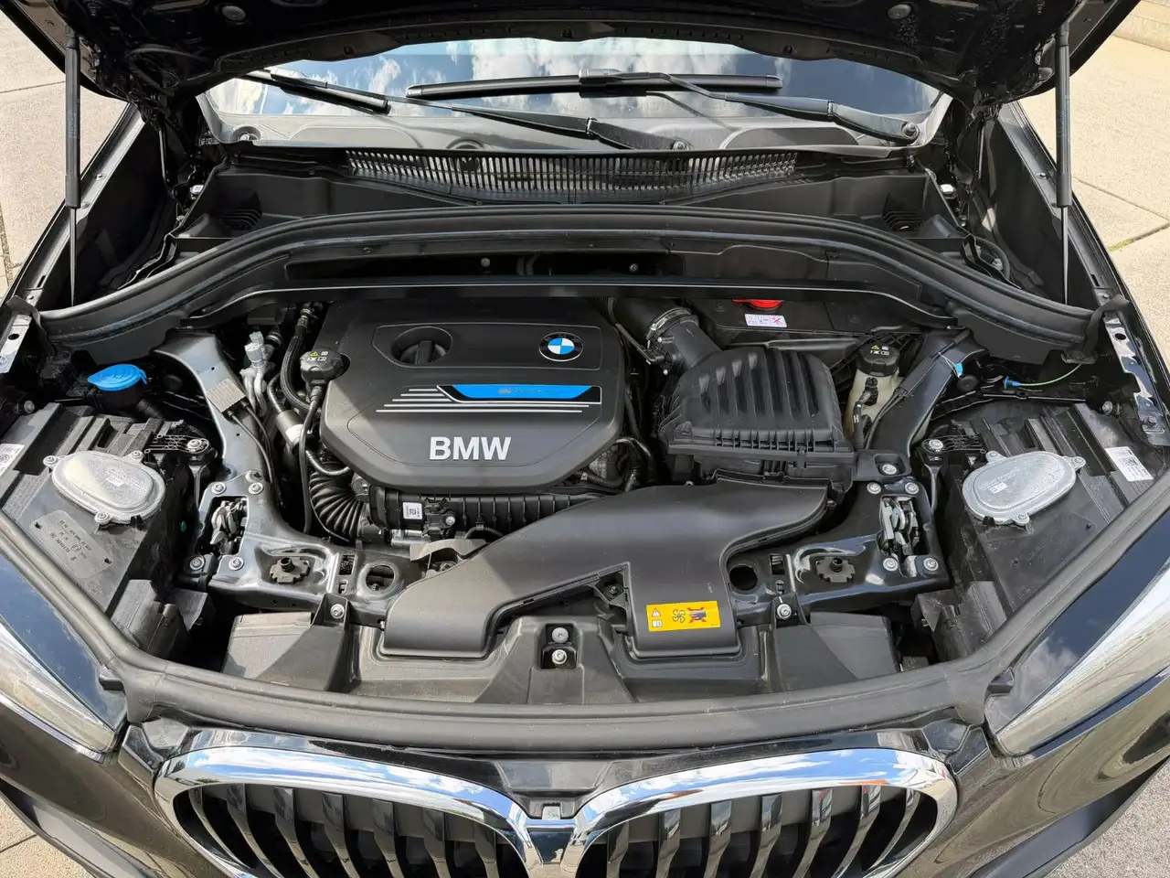 BMW X1 xDrive25e Advantage ACC KAM PANO LED SHZ NAV, миниатюра 20
