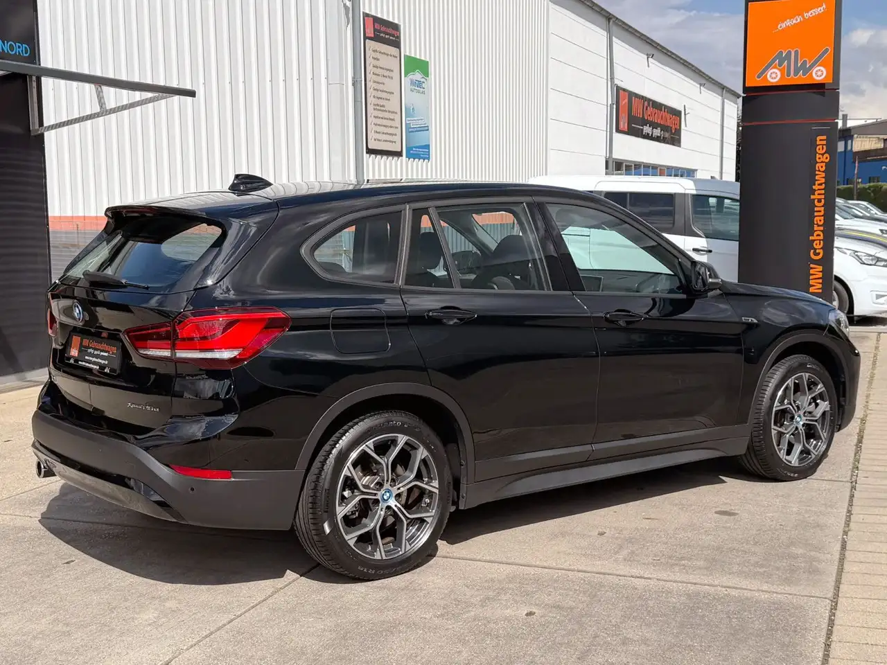 BMW X1 xDrive25e Advantage ACC KAM PANO LED SHZ NAV, миниатюра 18