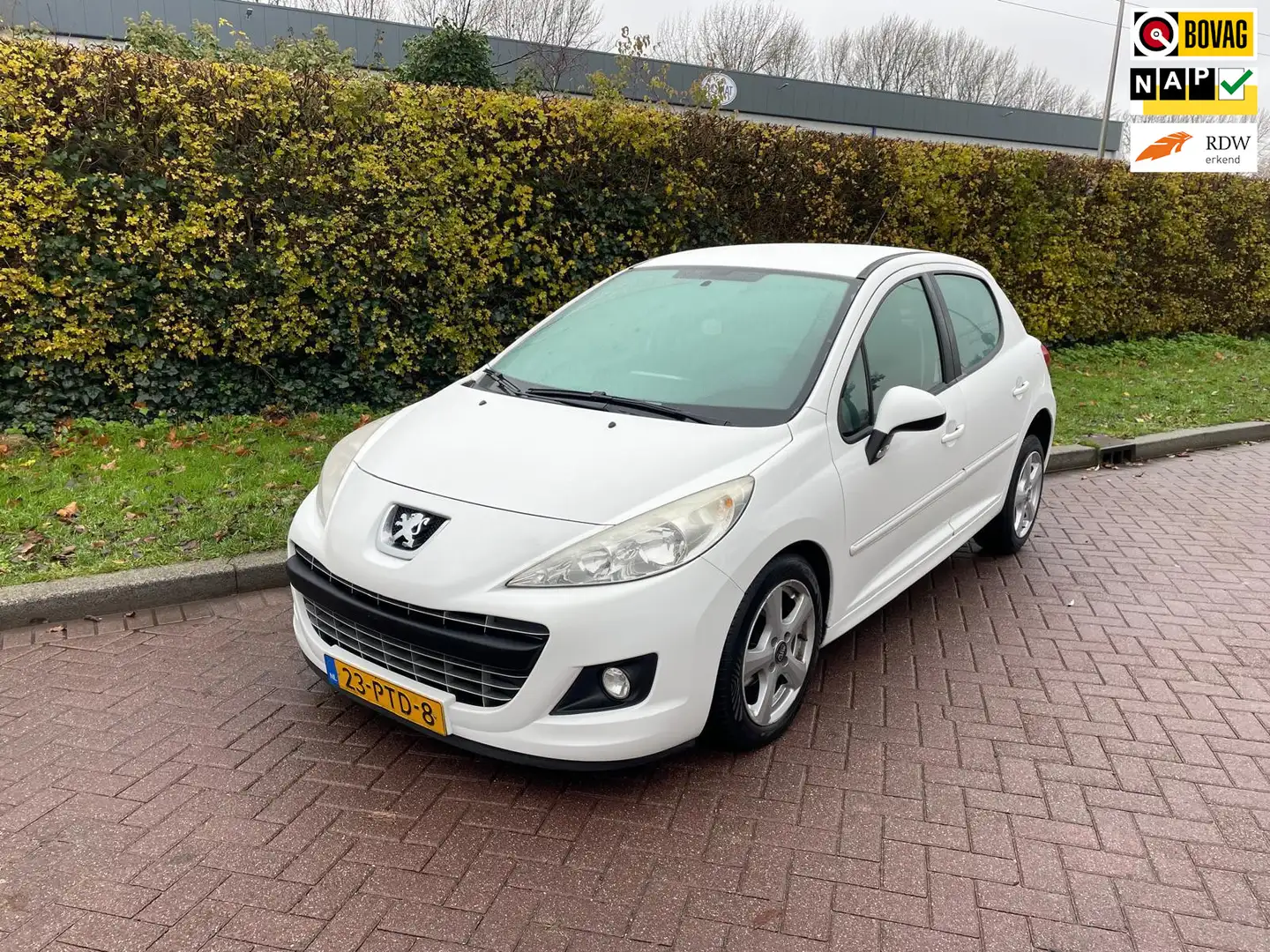 Peugeot 207 1.4 VTi Access Wit - 1
