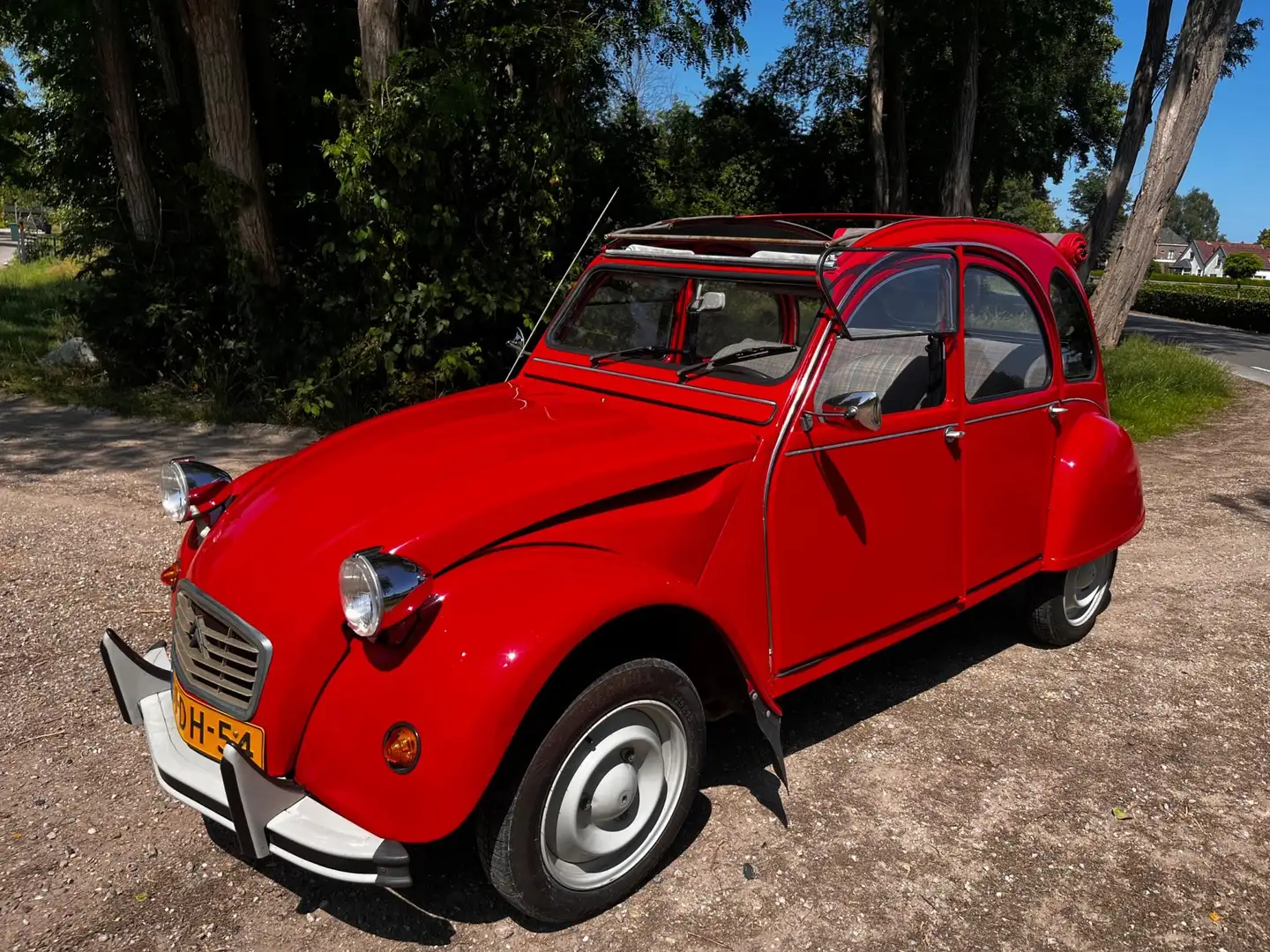Citroen 2CV 2CV6 Special Rot - 1
