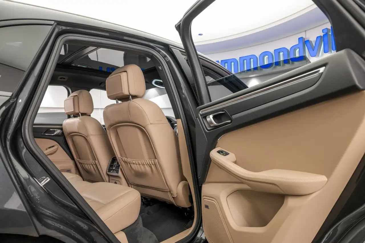 Porsche Macan снимка Porsche Macan
