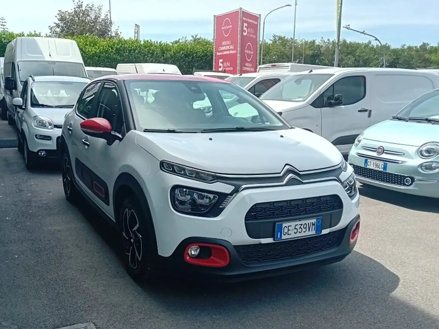 Citroen C3 PureTech 83 S&S Shine Weiß - 2