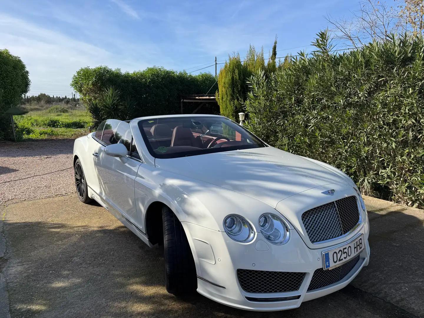 Bentley Continental GTC W12 Alb - 1