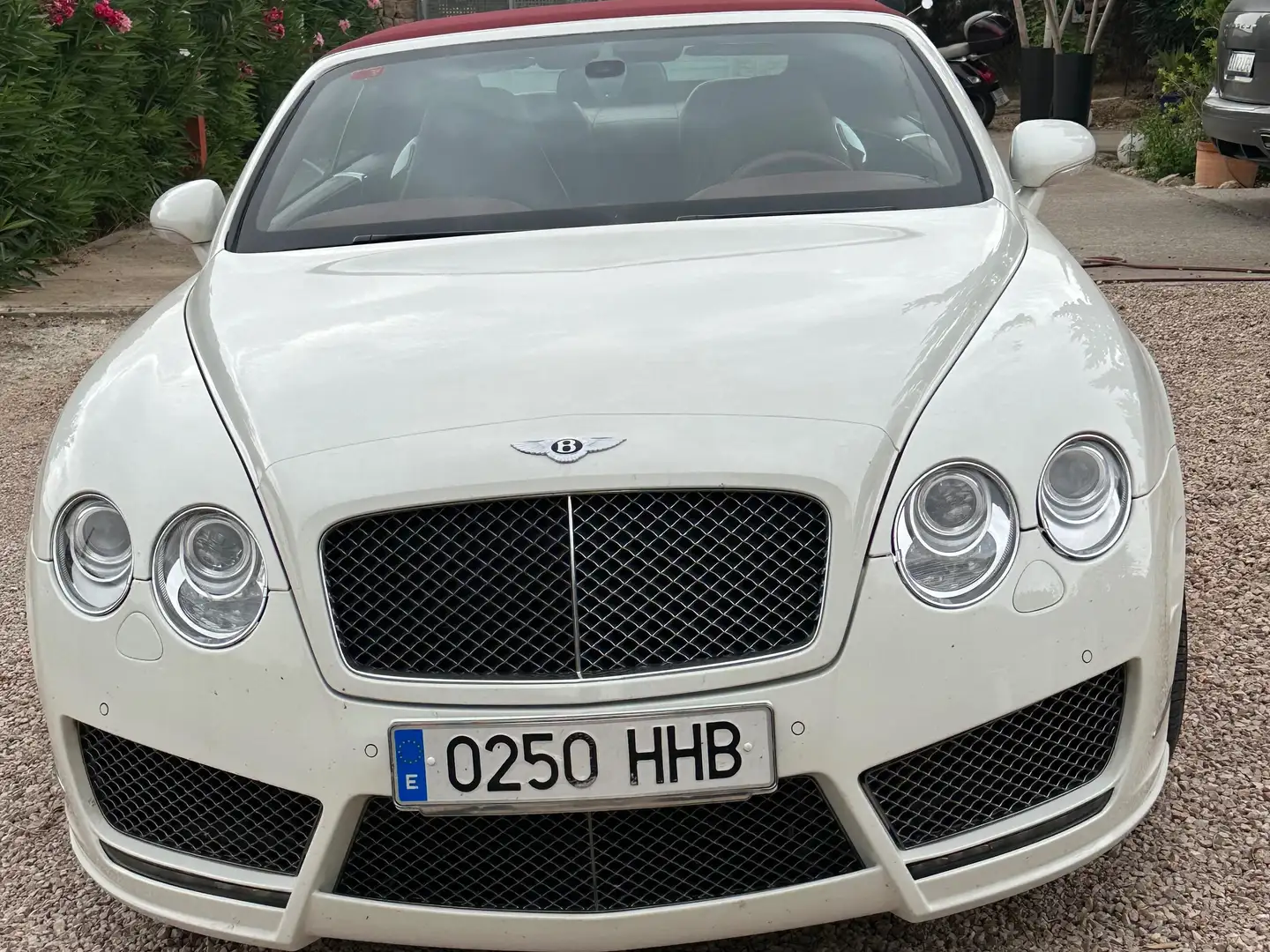 Bentley Continental GTC W12 Blanco - 1
