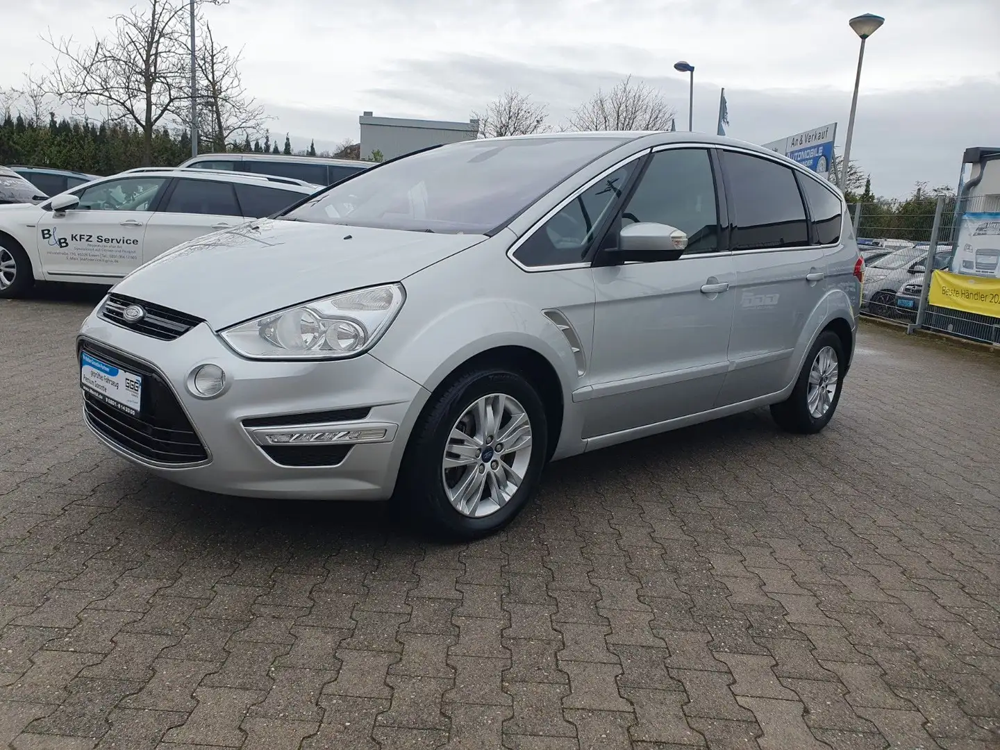 Ford S-Max 2,0 Titanium PowerShift GARANTIE NAVI PDC Plateado - 1