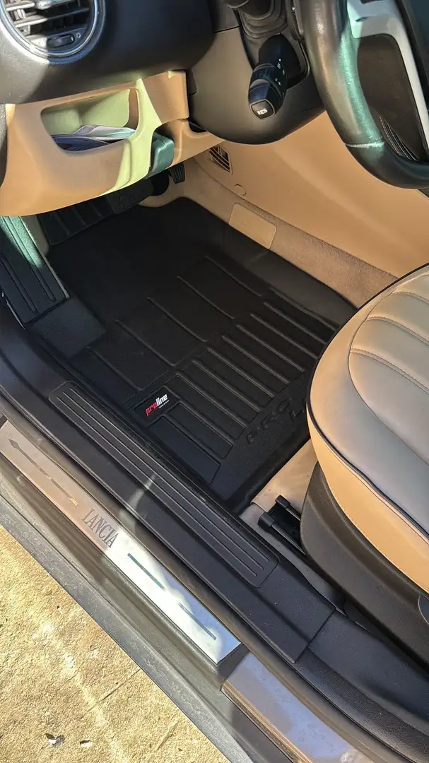 Lancia Delta 1.8 tbi Executive sportronic - 2