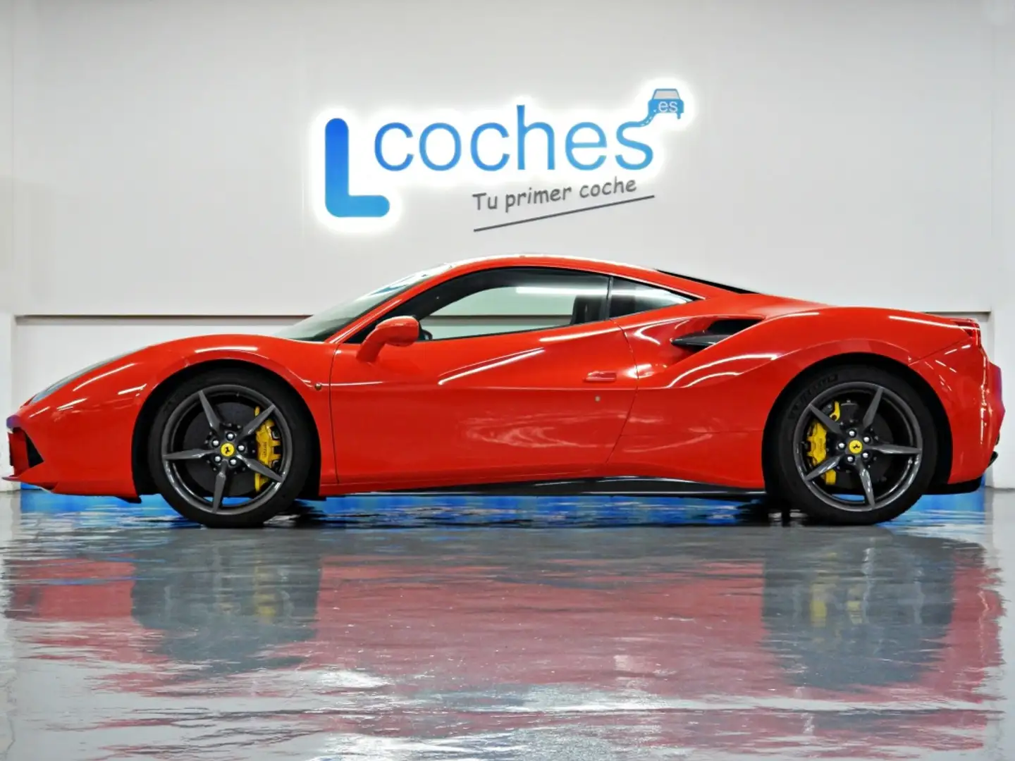 Ferrari 488 GTB Rojo - 2