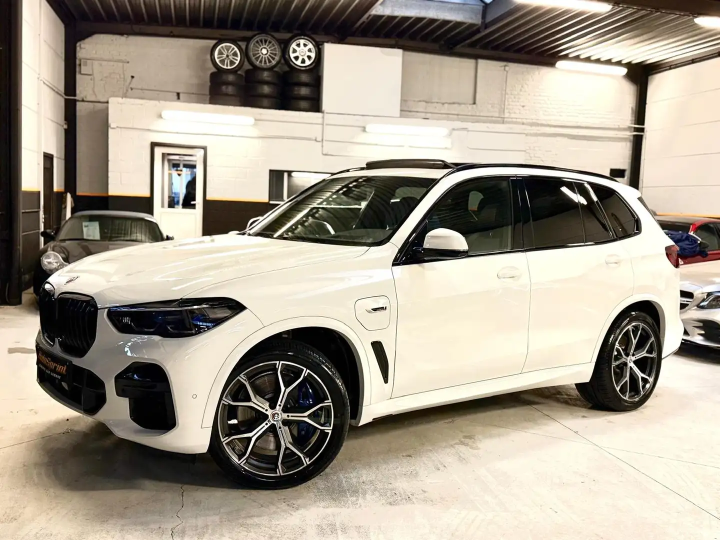 BMW X5 PACK M TVA  PANO SKY LOUNGE HARMAN HEAD UP Blanc - 1
