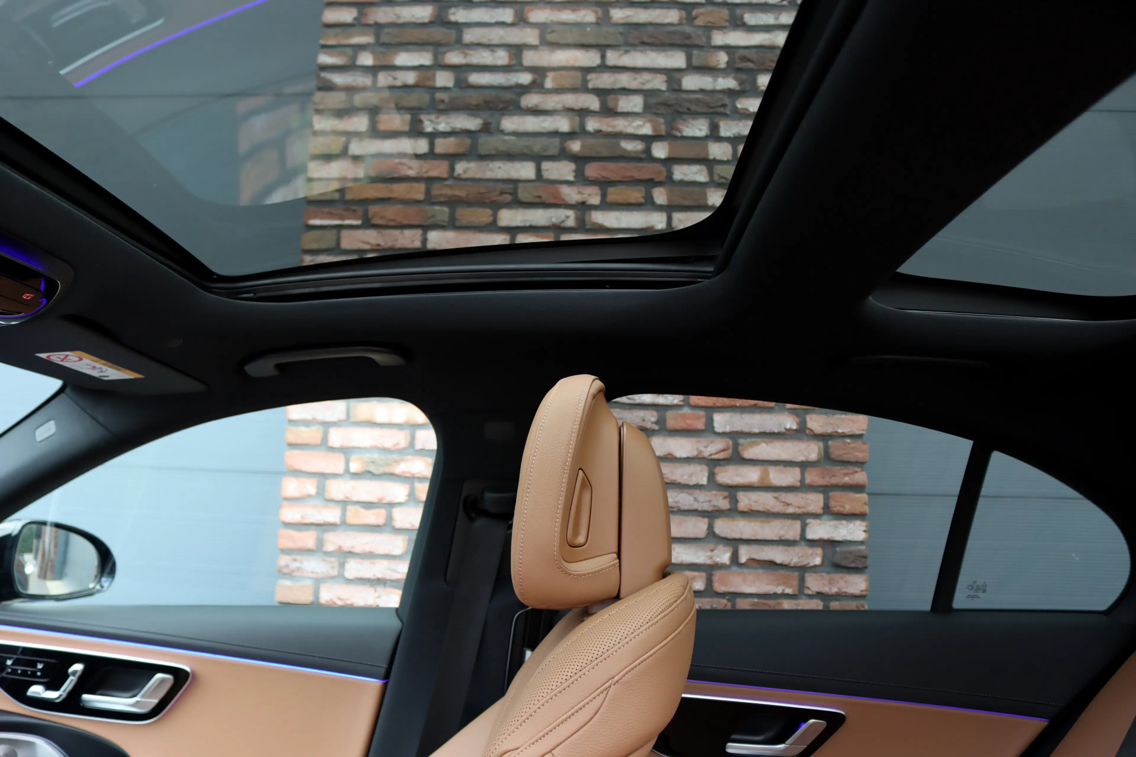 Mercedes-Benz E 400 e 4MATIC AMG Line | Hyperscreen | Distronic+ | Mas — photo 4