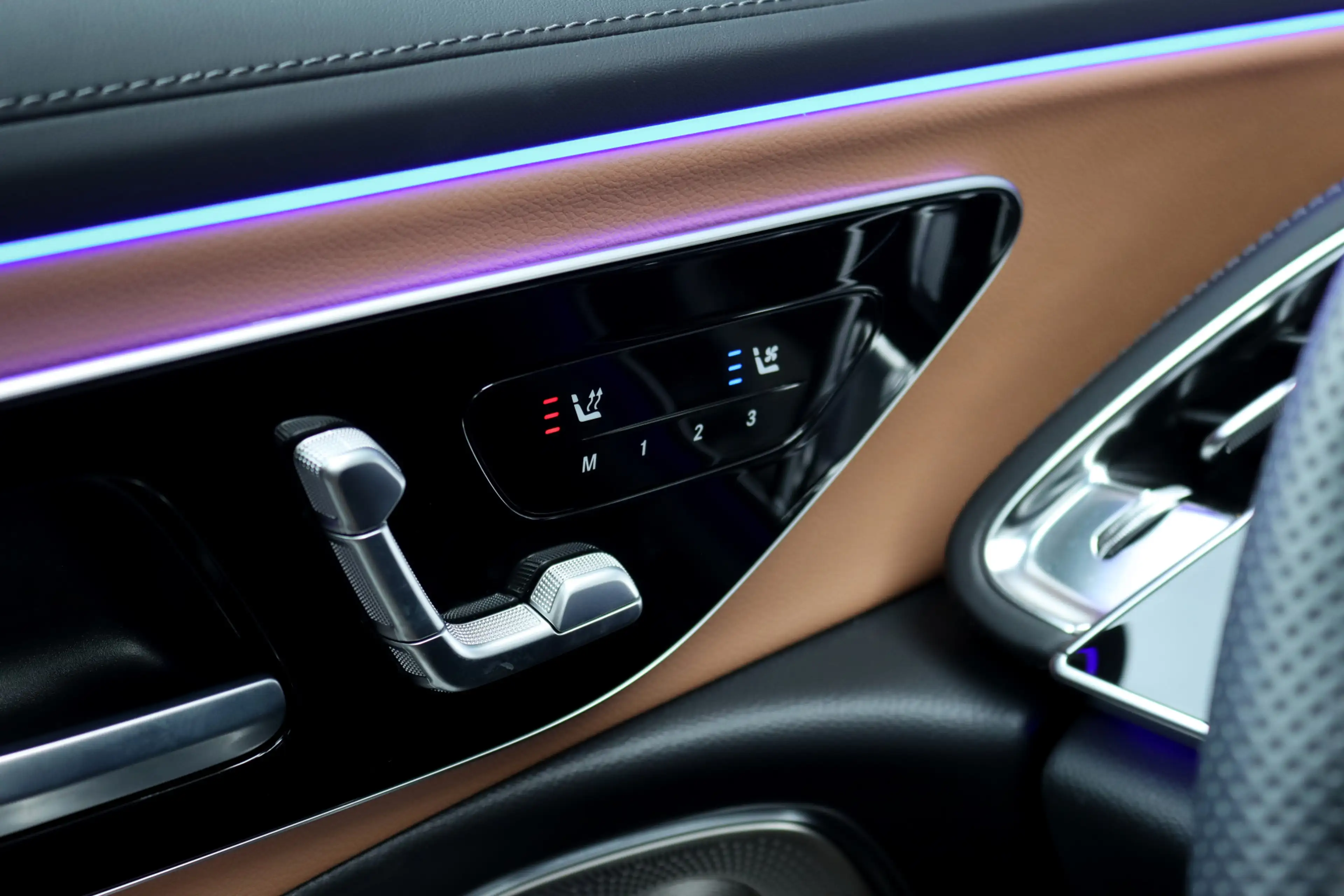 Mercedes-Benz E 400 e 4MATIC AMG Line | Hyperscreen | Distronic+ | Mas — photo 12