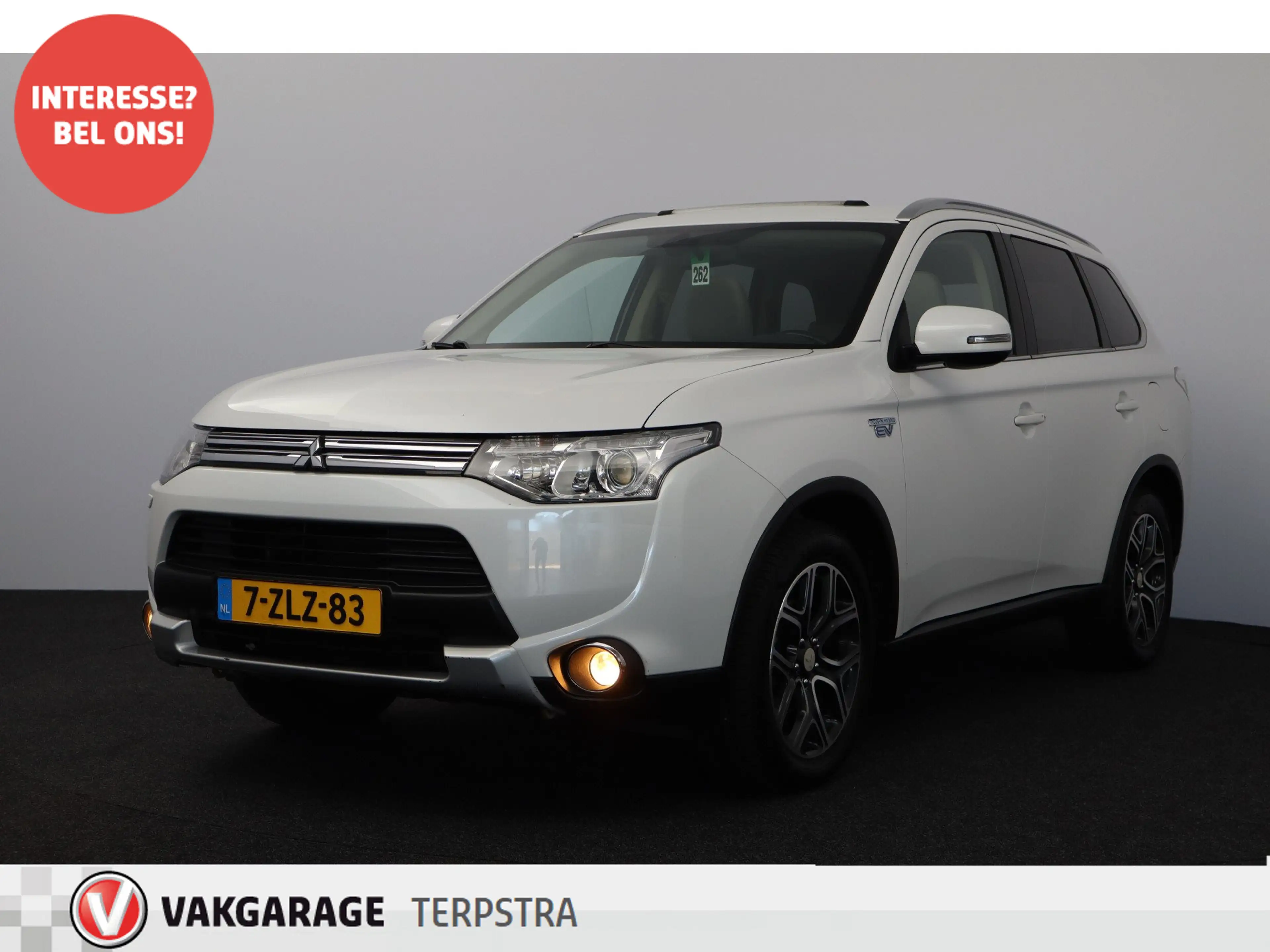Mitsubishi Outlander 2.0 PHEV Instyle X-Line/ Schuif-Kanteldak!/ Automa