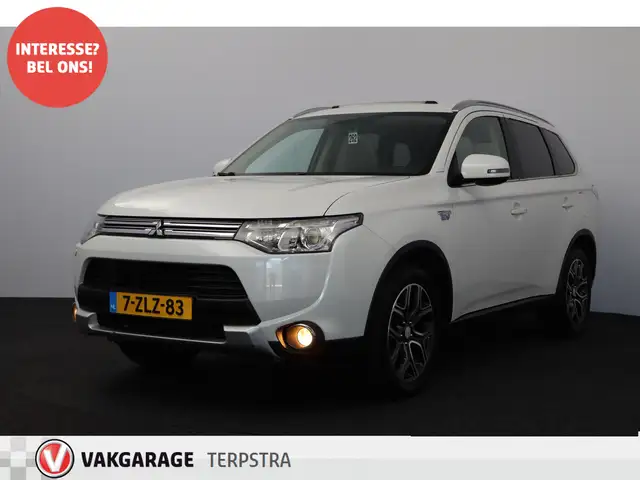 Mitsubishi Outlander 2.0 PHEV Instyle X-Line/ Schuif-Kanteldak!/ Automa