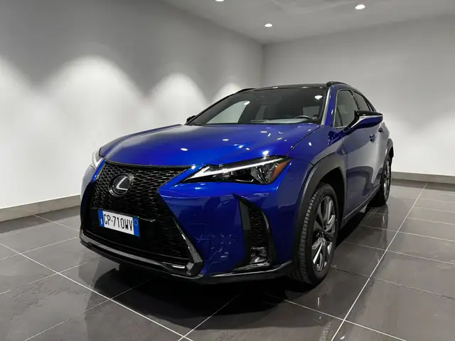 Lexus UX 250h UX 250h 2.0 Design 2wd cvt