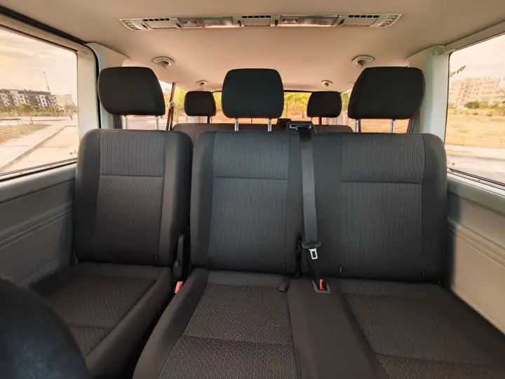 Volkswagen Caravelle Combi 2.0 TDI BMT Trendline Largo 2017, foto 15