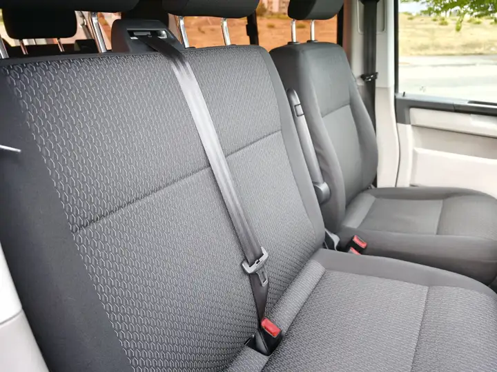 Volkswagen Caravelle Combi 2.0 TDI BMT Trendline Largo 2017, foto 7