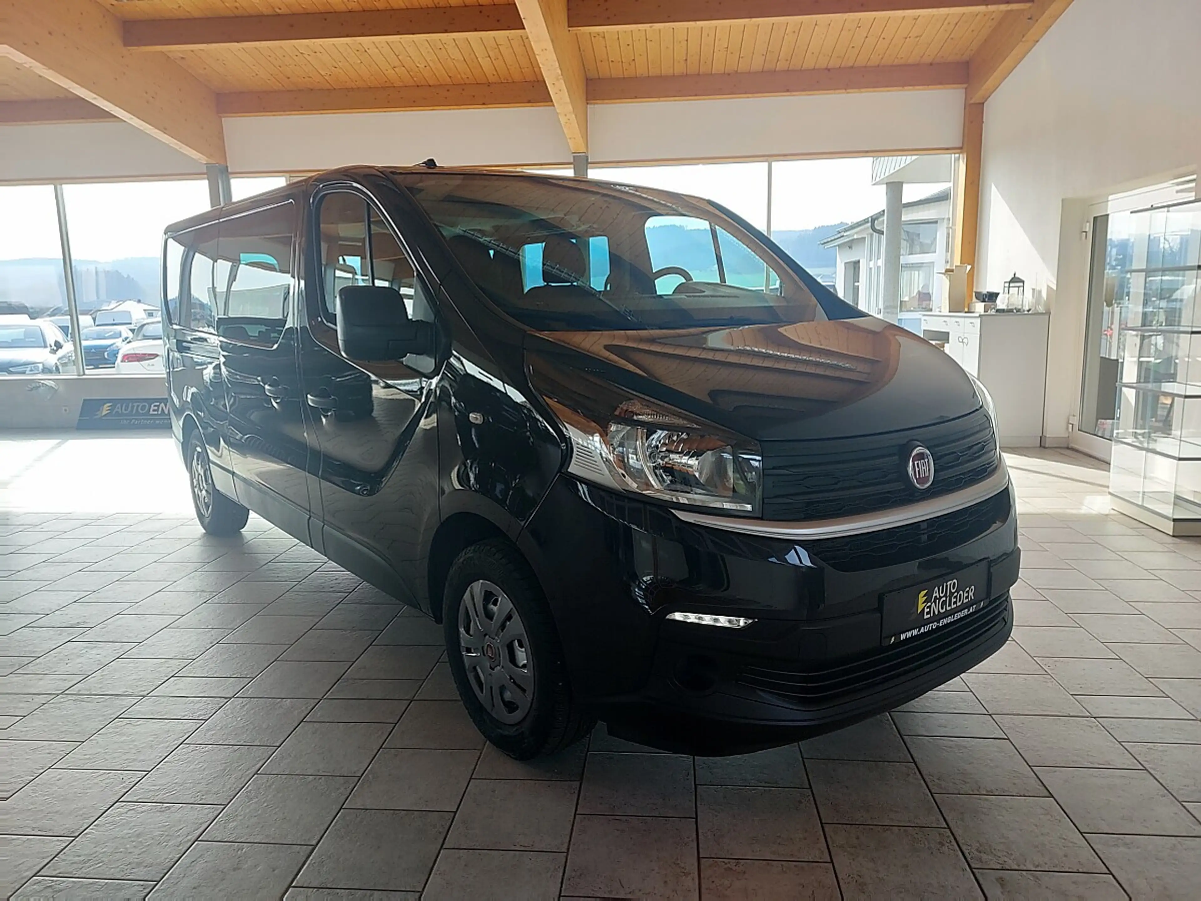 Fiat Talento Panorama 3,0t 2,0 EcoJet 120 L2H1 Family — photo 4