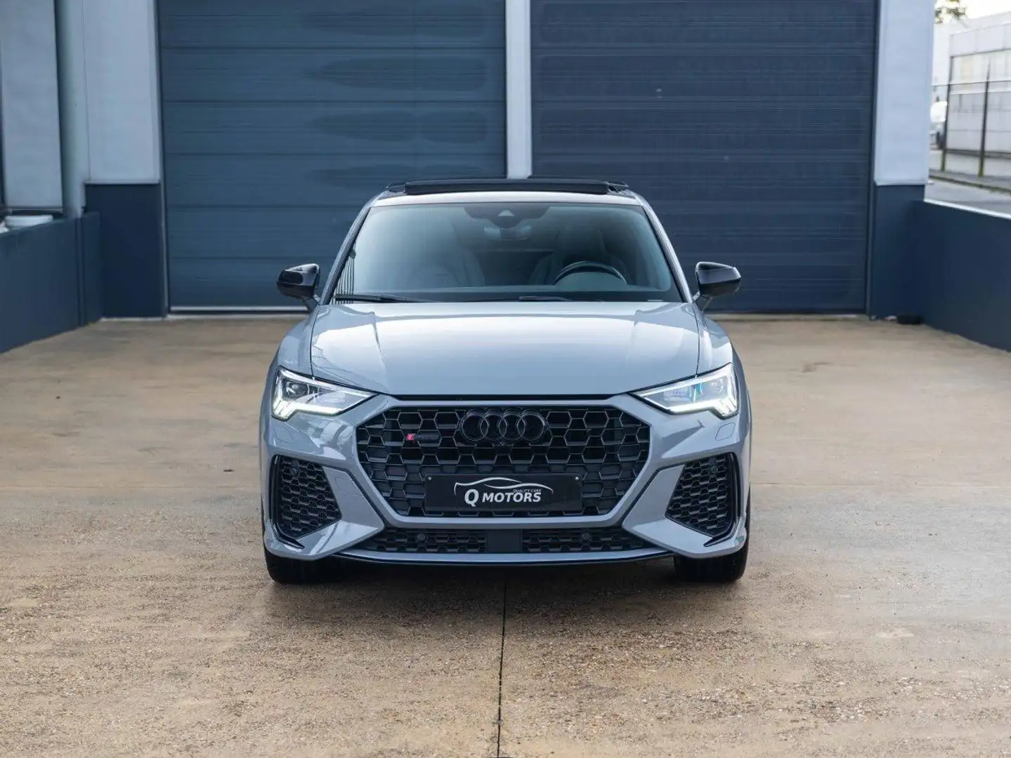 Audi RS Q3 Sportback-KEYLESS-360-PANO-1 OWNER-LED Grijs - 2